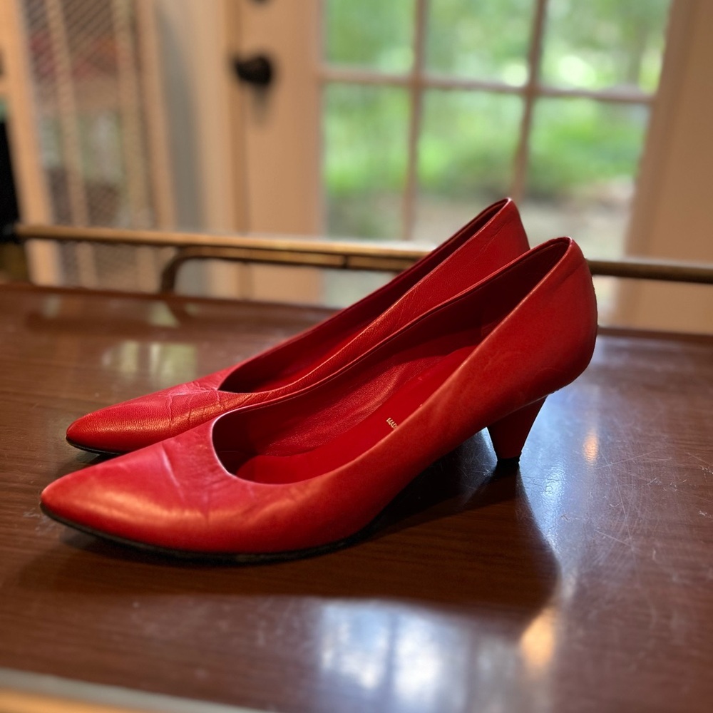 Vintage Prada leather heels size 38 red
